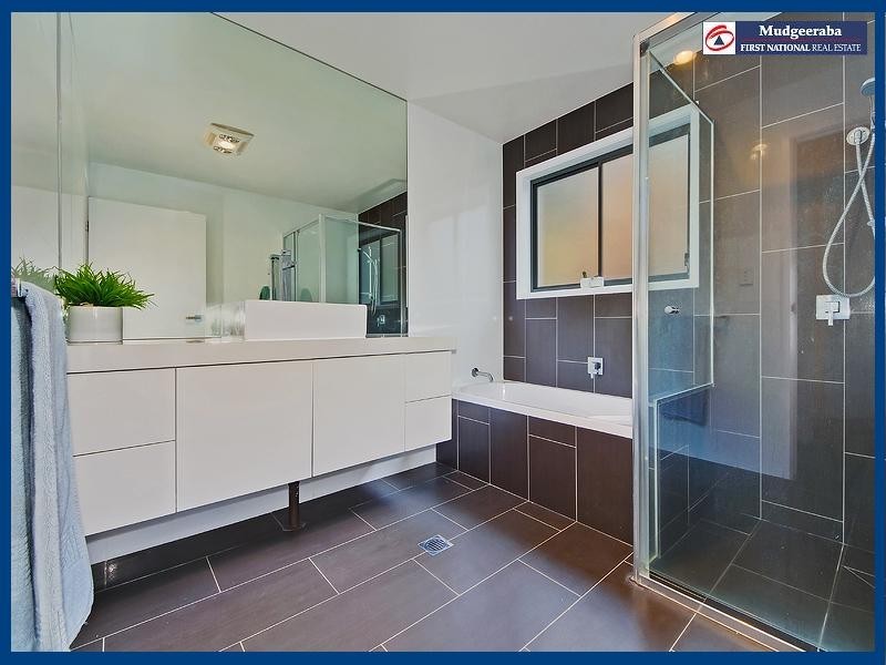 1 Camarillo Circuit, Reedy Creek QLD 4227
