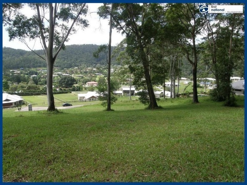 25 Friarbird Crescent, Bonogin QLD 4213