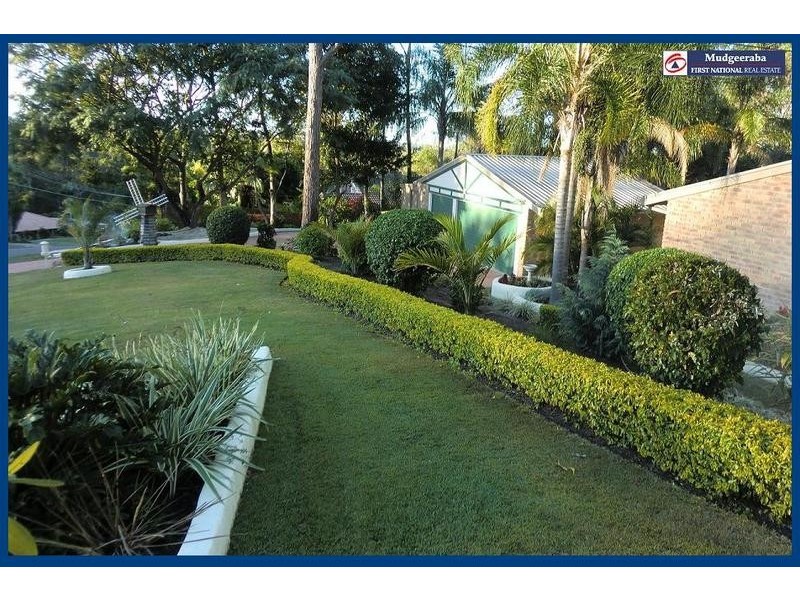 10 Raffles Court, Mudgeeraba QLD 4213