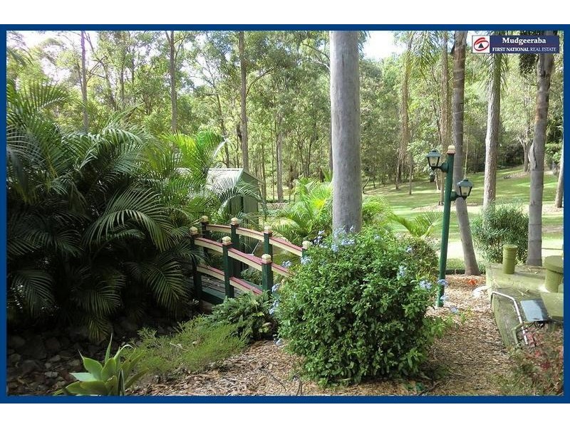 10 Raffles Court, Mudgeeraba QLD 4213