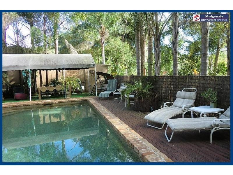 10 Raffles Court, Mudgeeraba QLD 4213
