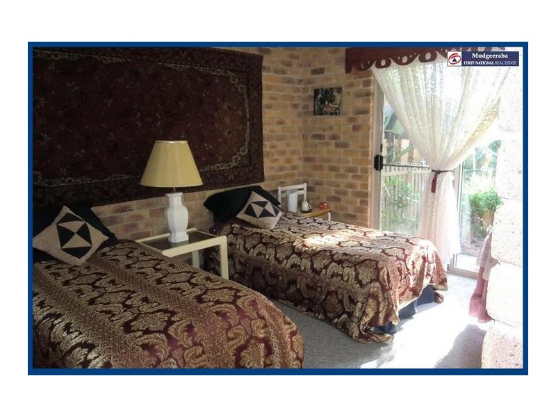 10 Raffles Court, Mudgeeraba QLD 4213