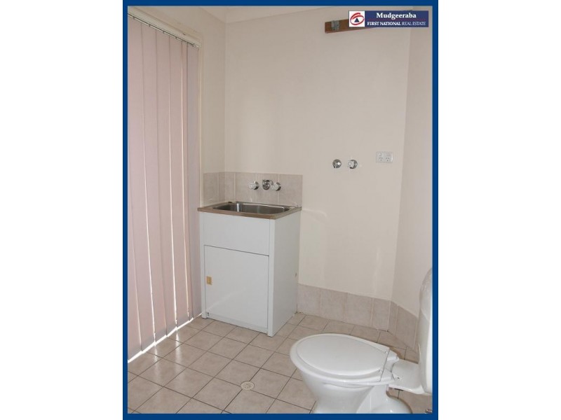 2/9 Railway Street, Mudgeeraba QLD 4213