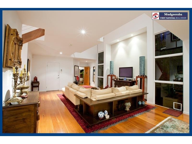 1/17 Sunset Boulevard, Surfers Paradise QLD 4217