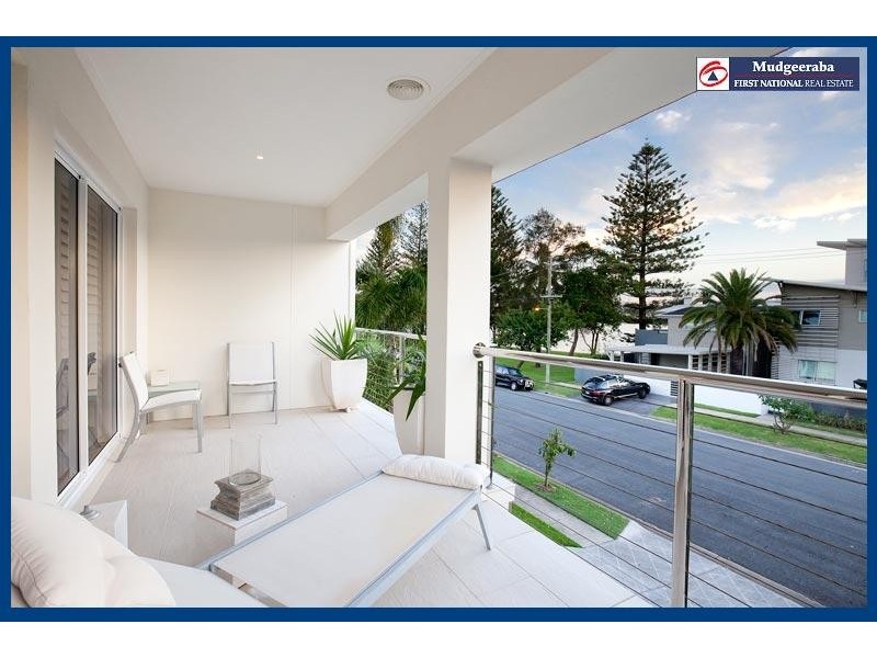 1/17 Sunset Boulevard, Surfers Paradise QLD 4217