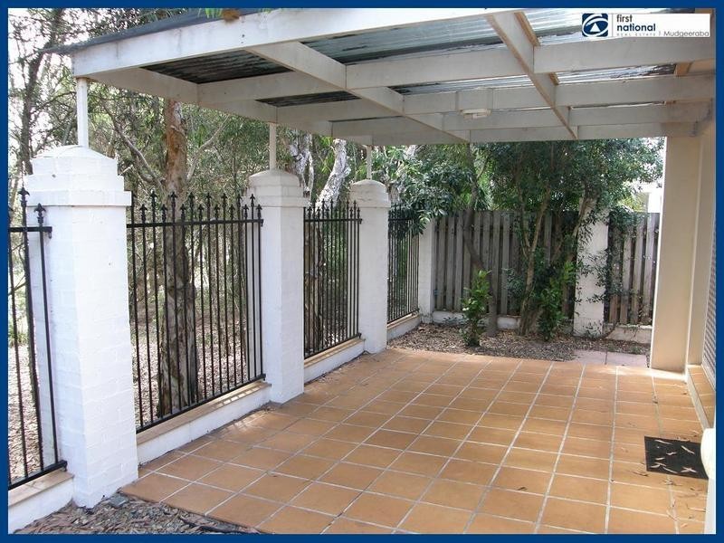 9 Highgate Lane, Robina QLD 4226