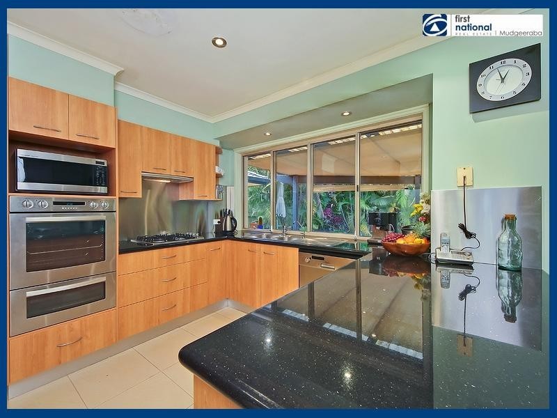 5 Underhill Place, Tallai QLD 4213