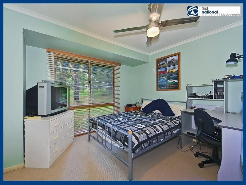 5 Underhill Place, Tallai QLD 4213