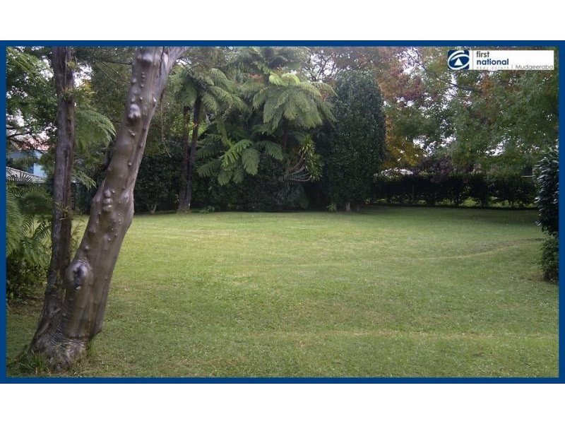 8 Lloyds Road, Springbrook QLD 4213