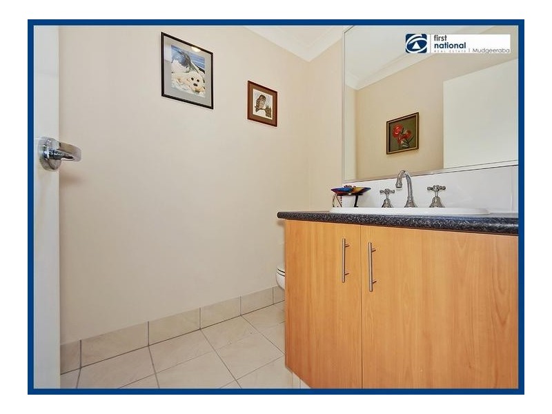 3/23 Robert Street,, Mudgeeraba QLD 4213