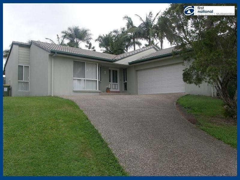 7 Elsemore Court, Carrara QLD 4211