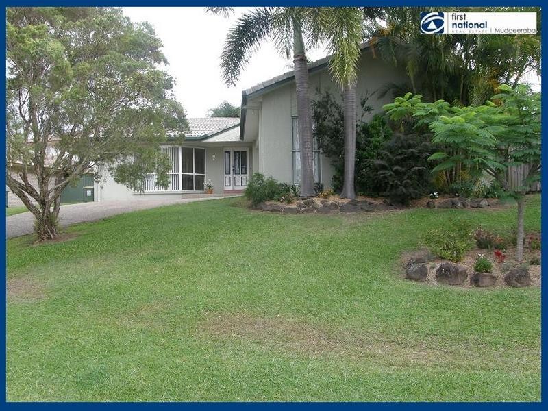 7 Elsemore Court, Carrara QLD 4211