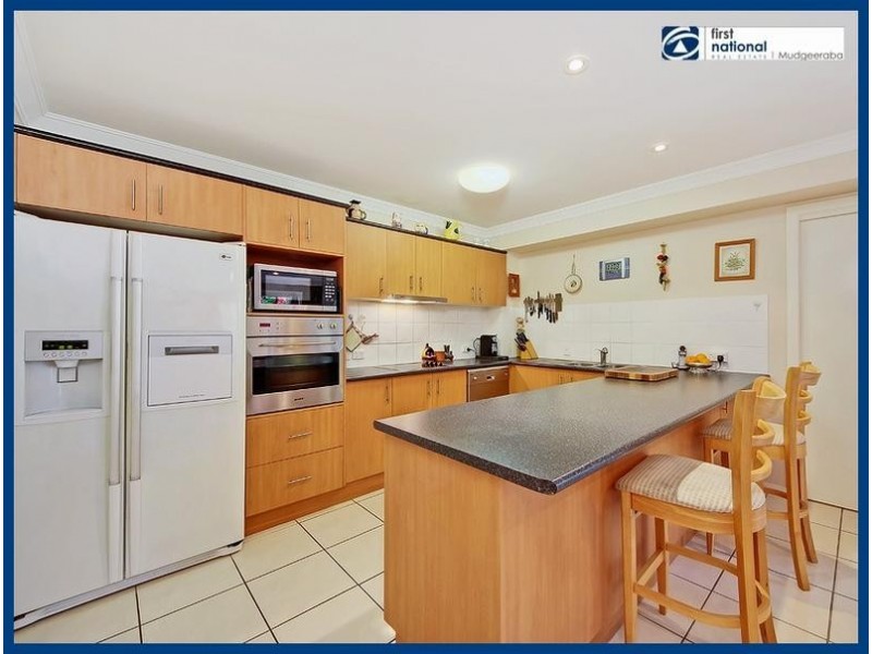 3/23 Robert Street,, Mudgeeraba QLD 4213