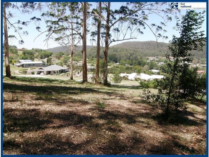 5 Friarbird Crescent, Bonogin QLD 4213