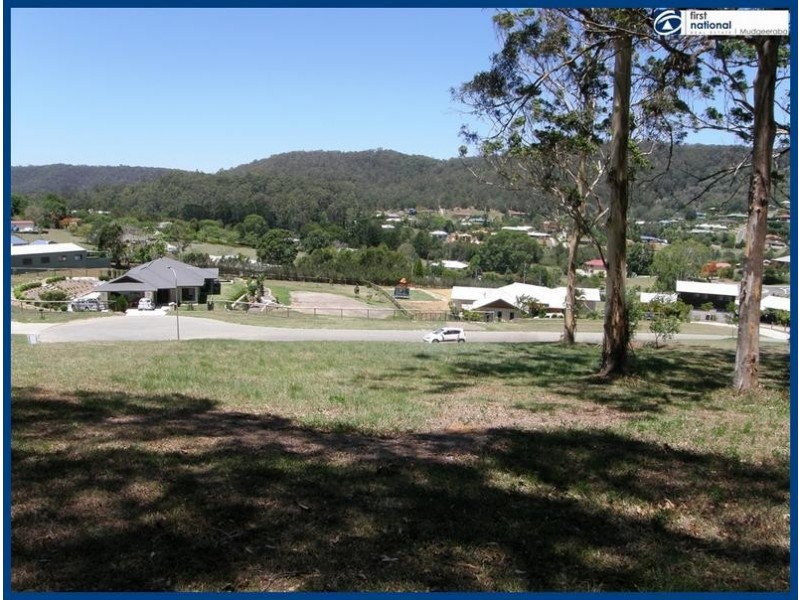 5 Friarbird Crescent, Bonogin QLD 4213