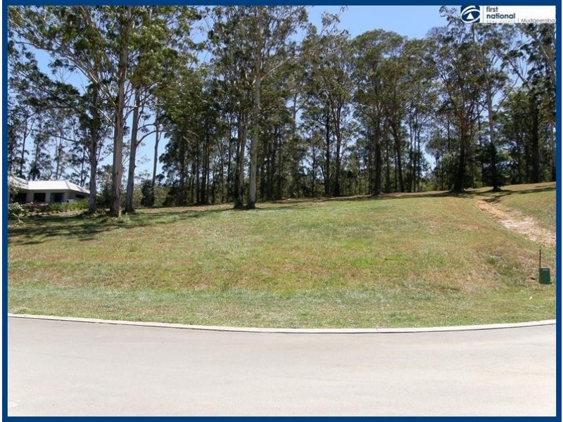 5 Friarbird Crescent, Bonogin QLD 4213