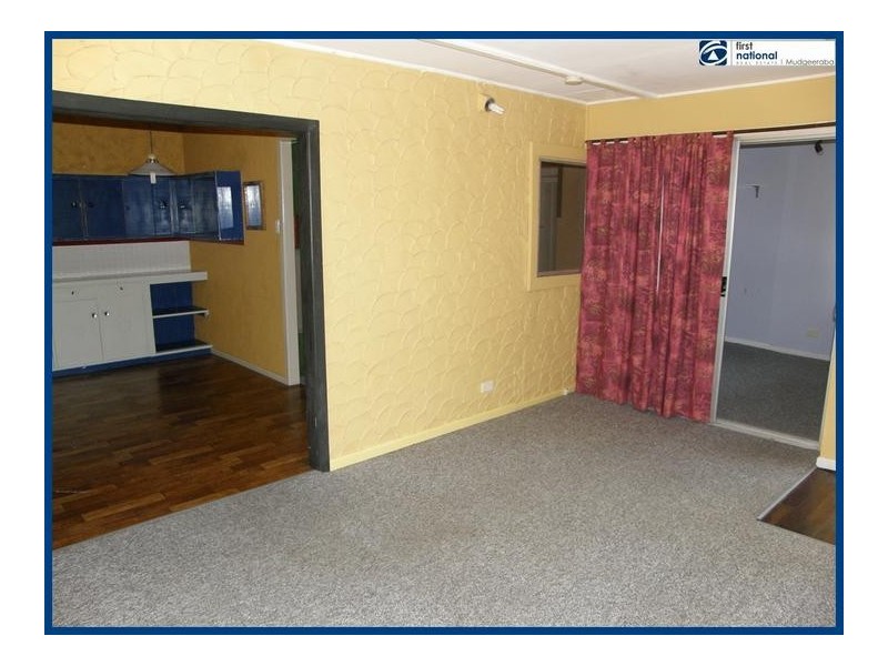 60 Falconer Street, Southport QLD 4215