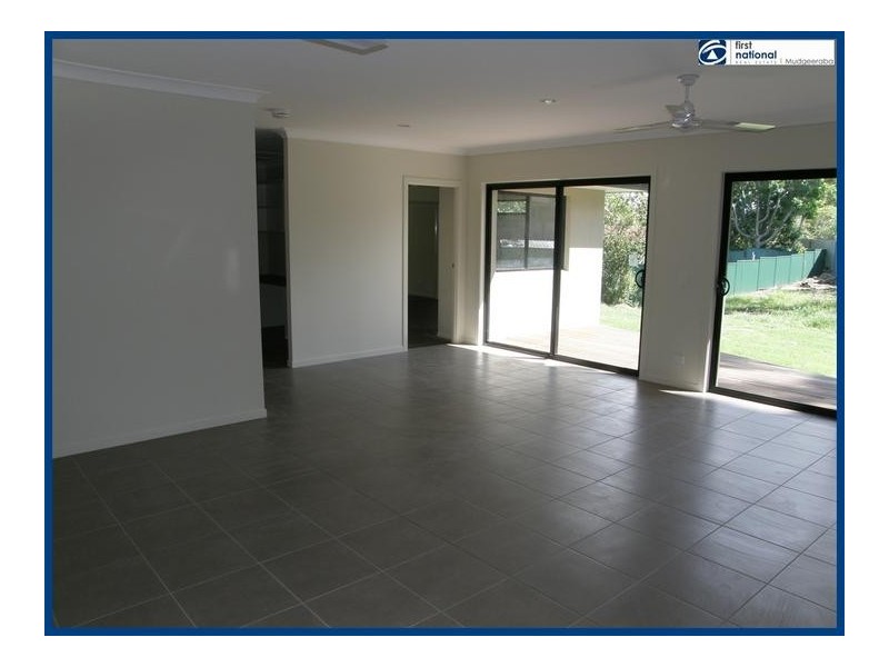 2/8 Onyx Court, Carrara QLD 4211