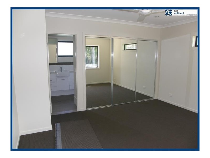2/8 Onyx Court, Carrara QLD 4211