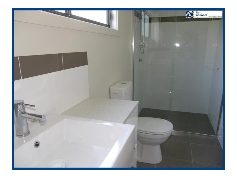 2/8 Onyx Court, Carrara QLD 4211