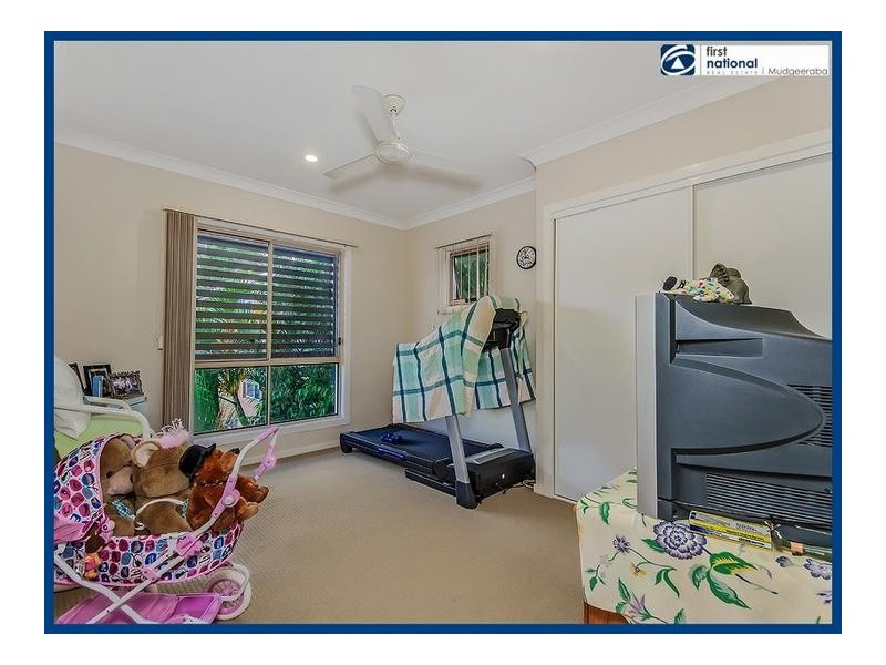 2/23 Robert Street, Mudgeeraba QLD 4213
