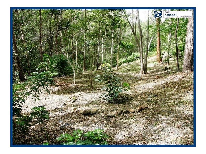 33 Strawberry Road, Mudgeeraba QLD 4213