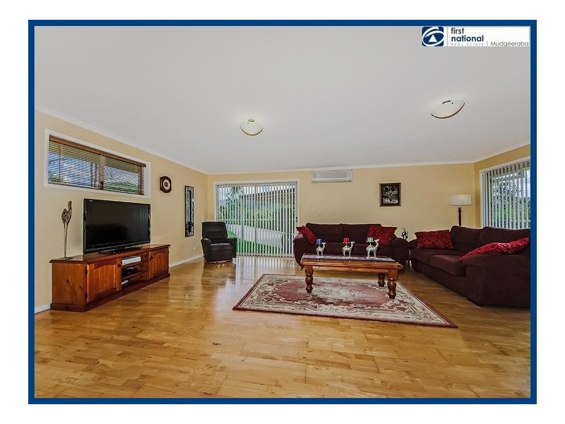 10 Milkbush Court, Bonogin QLD 4213