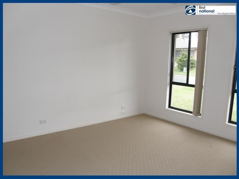 3 Mocha Way, Pimpama QLD 4209