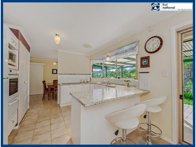10 Milkbush Court, Bonogin QLD 4213
