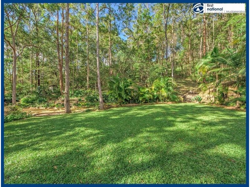 10 Milkbush Court, Bonogin QLD 4213