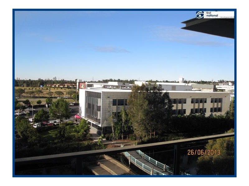 220/2 Riverwalk Avenue, Robina QLD 4226