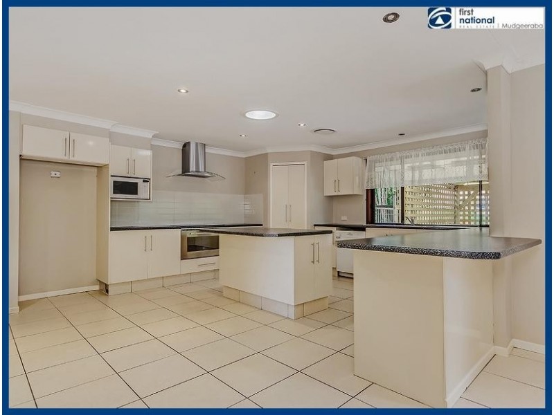 39 Bertana Drive, Mudgeeraba QLD 4213