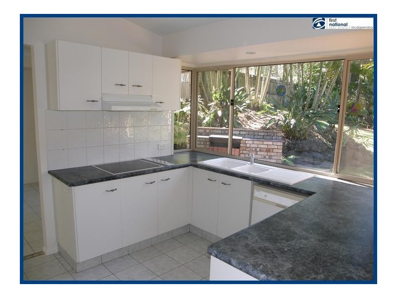 28 Tuena Street, Mudgeeraba QLD 4213