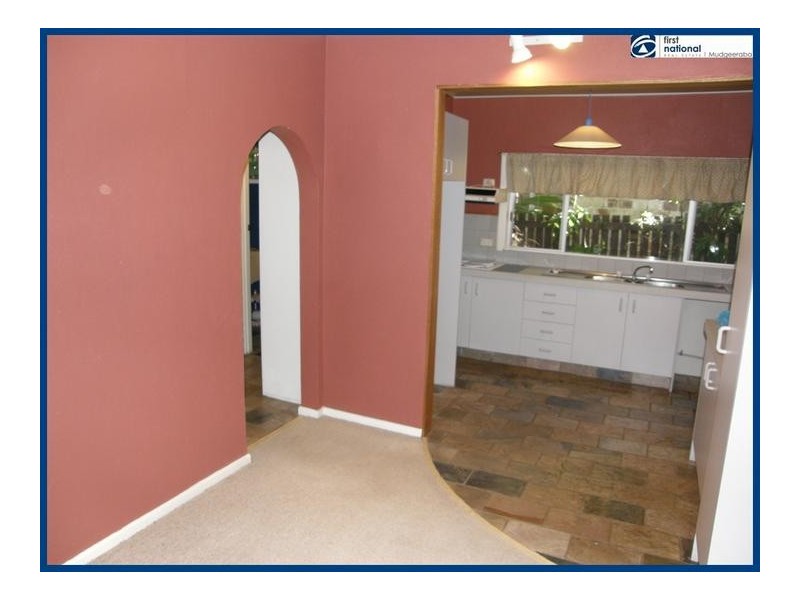 60 Falconer Street, Southport QLD 4215