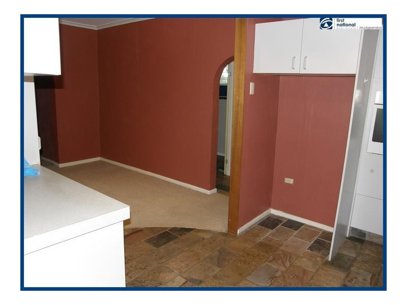 60 Falconer Street, Southport QLD 4215