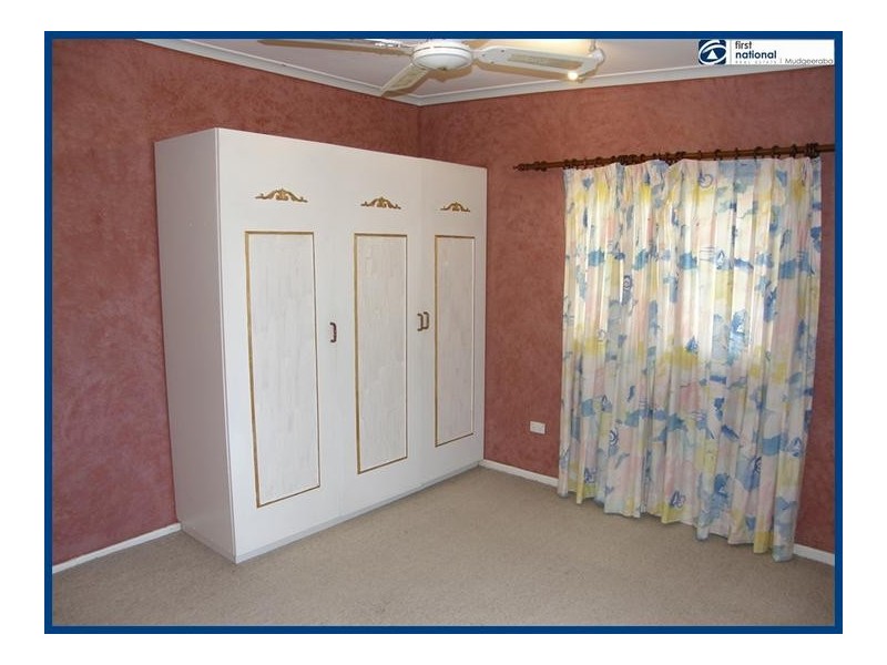 60 Falconer Street, Southport QLD 4215