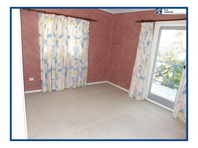 60 Falconer Street, Southport QLD 4215