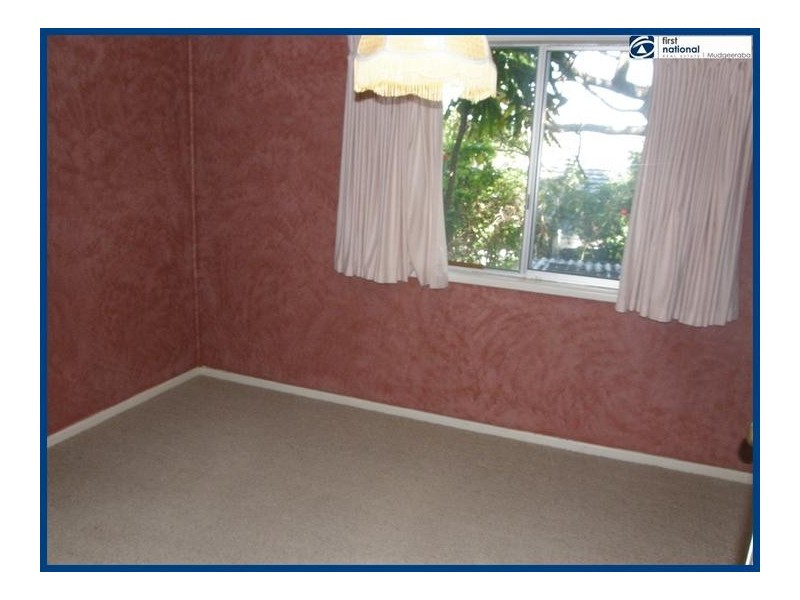 60 Falconer Street, Southport QLD 4215