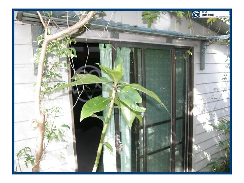 60 Falconer Street, Southport QLD 4215