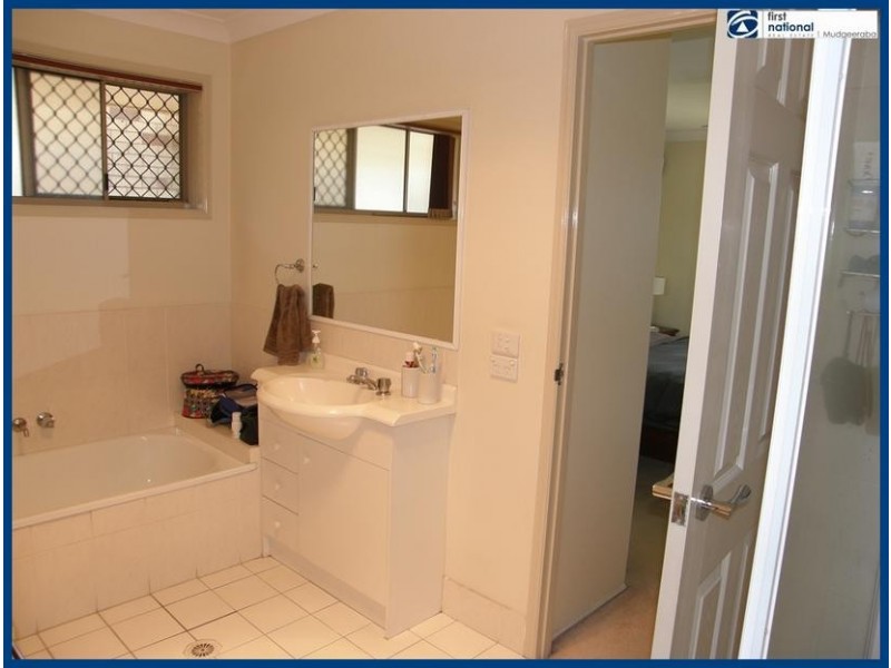 138 Mattocks Road, Burleigh Waters QLD 4220