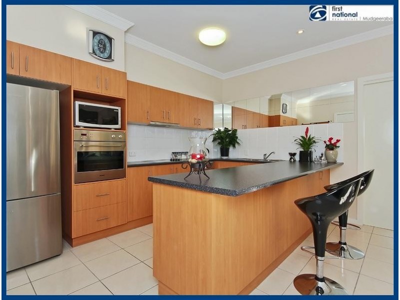 1/21 Robert Street, Mudgeeraba QLD 4213