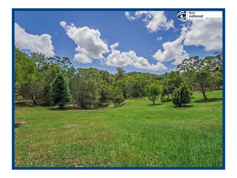 52 Bonogin Road, Mudgeeraba QLD 4213