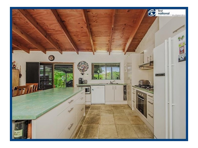 52 Bonogin Road, Mudgeeraba QLD 4213
