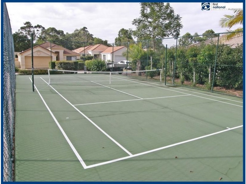 15/2-4 Langport Parade, Mudgeeraba QLD 4213