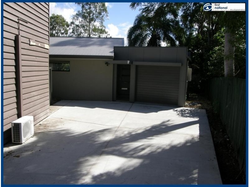 2/8 Onyx Court, Carrara QLD 4211