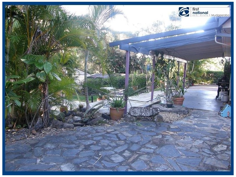 17 Quambone, Worongary QLD 4213