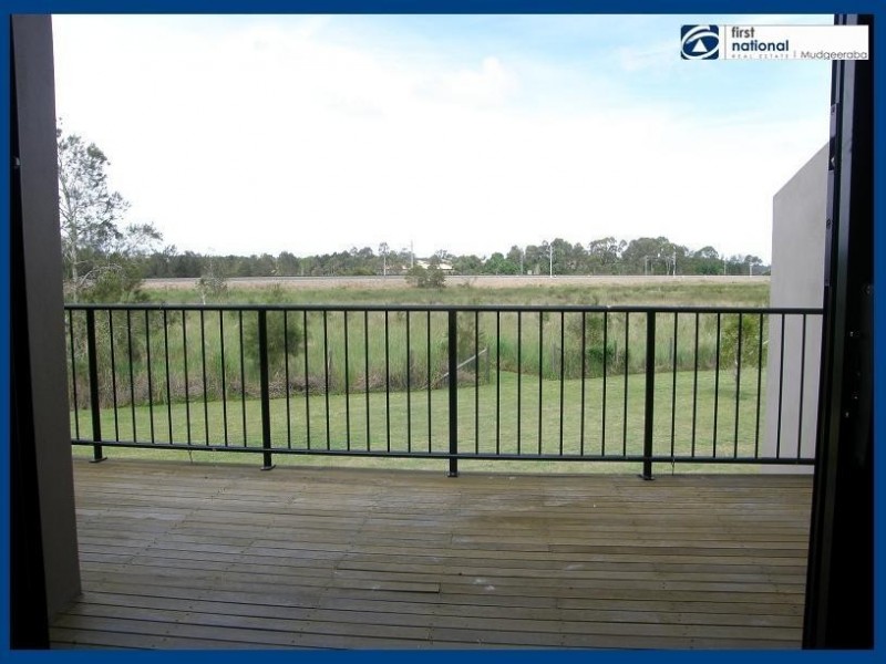 11/23 Bourton Rd, Merrimac QLD 4226