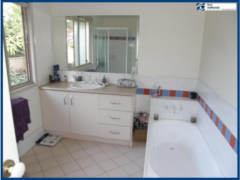 4/12 Sarath, Mudgeeraba QLD 4213