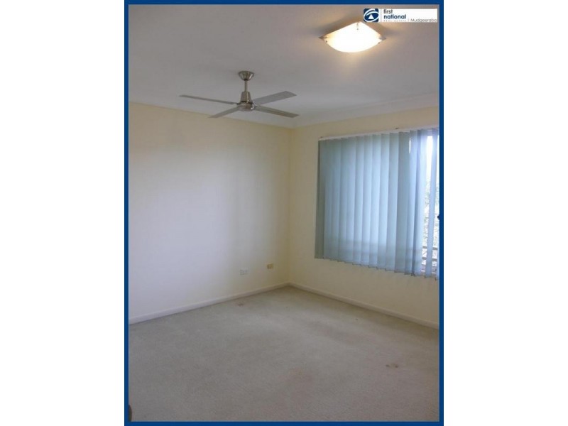 13/2 St Kevins, Benowa QLD 4217