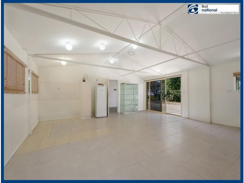 12 Glenrowan Drive, Tallai QLD 4213
